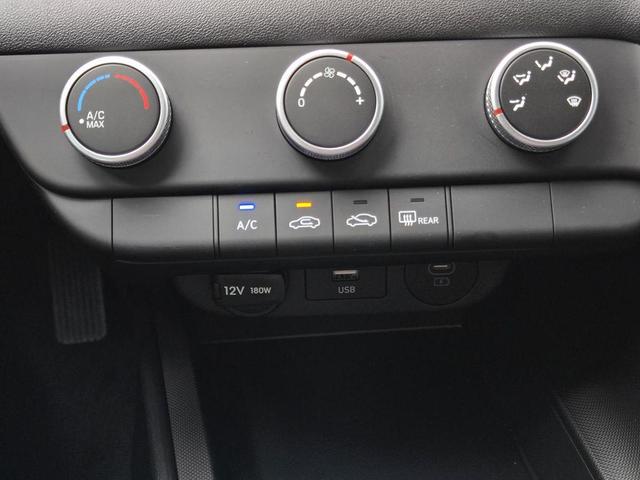 Photo of 2025 Serenity White Hyundai ELANTRA