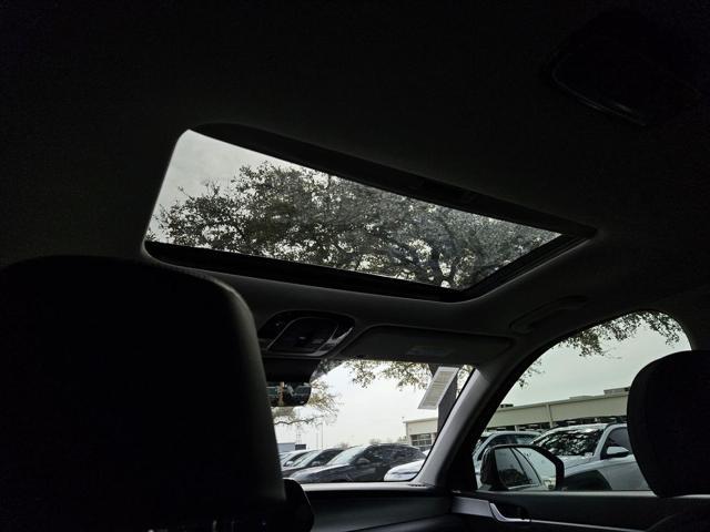 Photo of 2025 Abyss Black Pearl Hyundai PALISADE