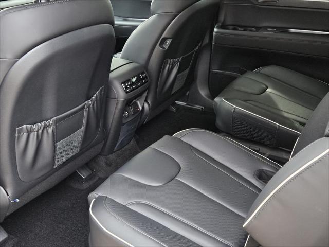 Photo of 2025 Abyss Black Pearl Hyundai PALISADE