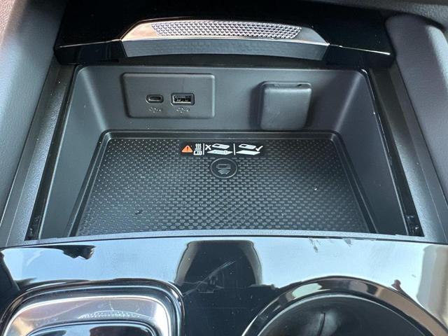 Photo of 2025 Brilliant Red Buick Envision