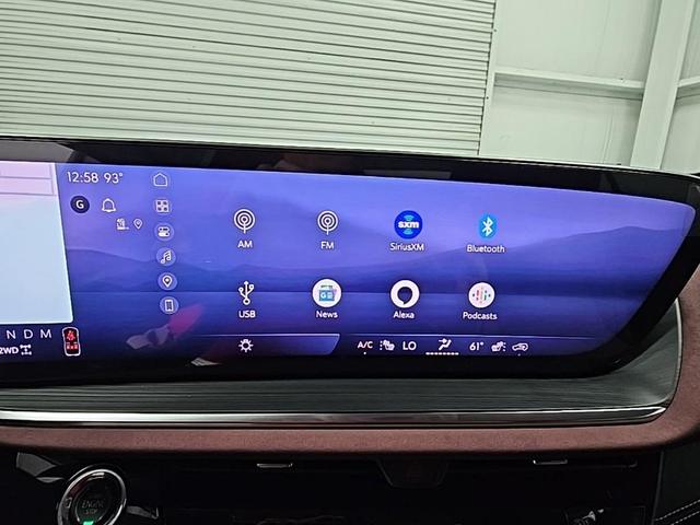 Photo of 2025 Smokey Amethyst Metallic Buick Envision