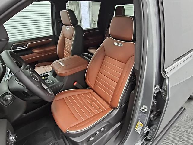 Photo of 2025 Sterling GMC Sierra 2500