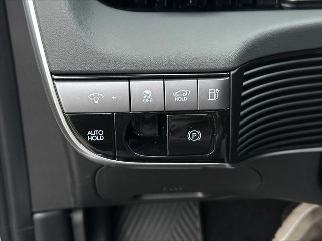 Photo of 2025 White Hyundai IONIQ 5