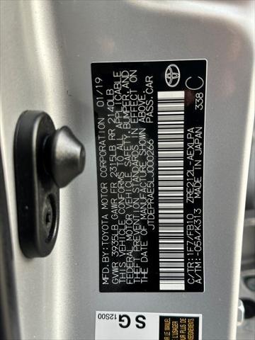 Photo of 2020 Classic Silver Toyota Corolla