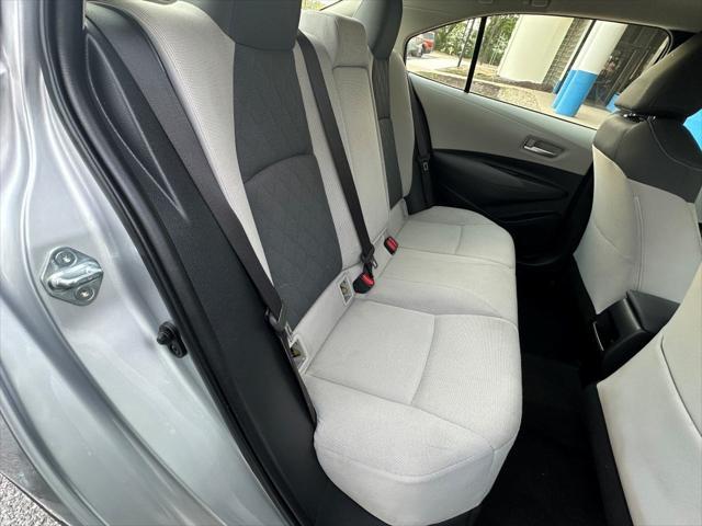 Photo of 2020 Classic Silver Toyota Corolla