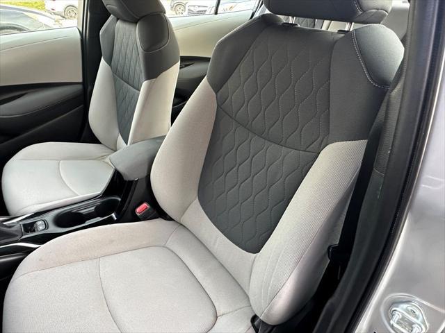 Photo of 2020 Classic Silver Toyota Corolla