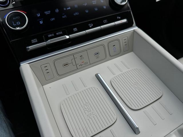 Photo of 2025 Serenity White Hyundai SANTA FE HEV