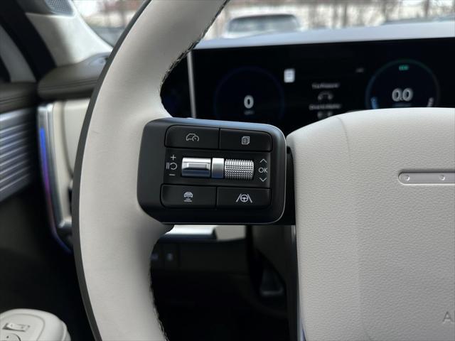 Photo of 2025 Serenity White Hyundai SANTA FE HEV