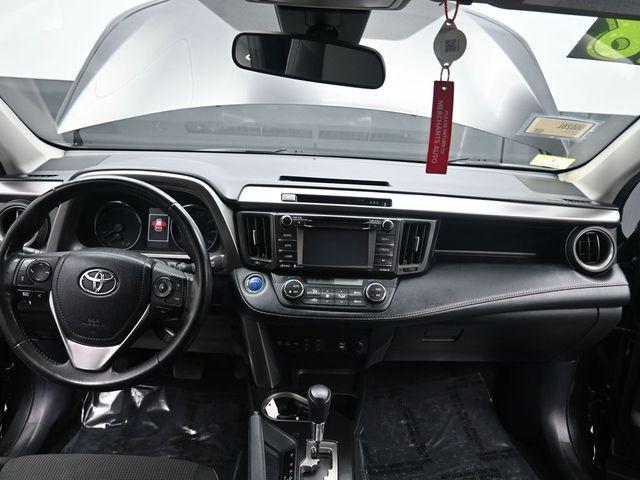 Photo of 2018 Black Sand Pearl Toyota RAV4 Hybrid