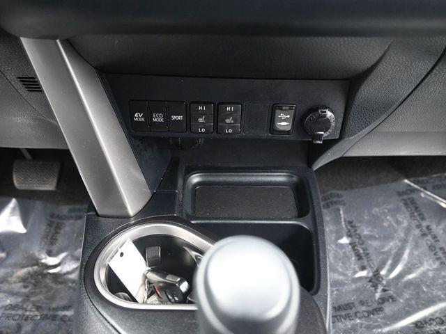 Photo of 2018 Black Sand Pearl Toyota RAV4 Hybrid