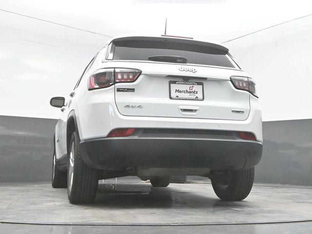 Photo of 2023 Bright White Clearcoat Jeep Compass