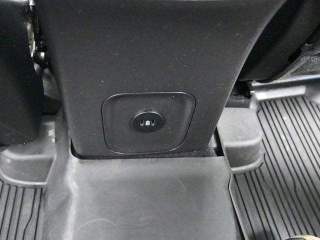 Photo of 2023 Blue Metallic Ford Escape
