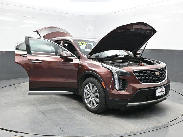 Photo of 2023 Rosewood Metallic Cadillac XT4