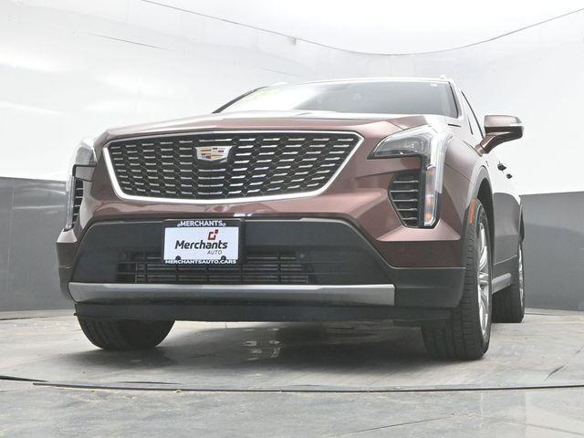 Photo of 2023 Rosewood Metallic Cadillac XT4