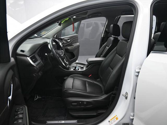 Photo of 2023 Summit White GMC Acadia