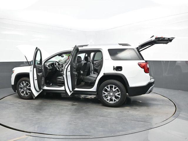 Photo of 2023 Summit White GMC Acadia