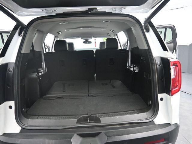 Photo of 2023 Summit White GMC Acadia