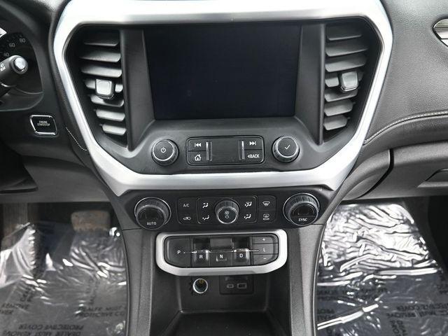 Photo of 2023 Summit White GMC Acadia