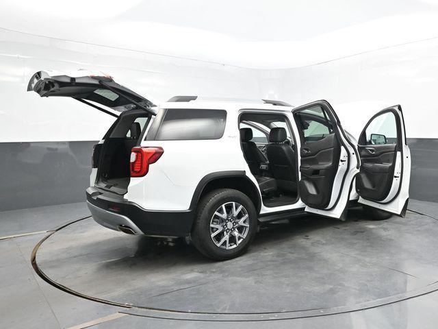 Photo of 2023 Summit White GMC Acadia