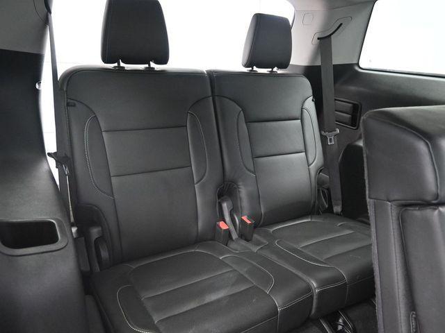 Photo of 2023 Summit White GMC Acadia
