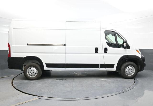 Photo of 2023 Bright White Clearcoat RAM ProMaster 2500