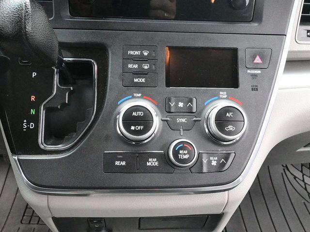 Photo of 2017 . Toyota Sienna