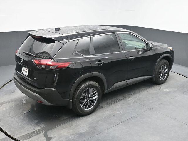 Photo of 2023 Super Black Nissan Rogue