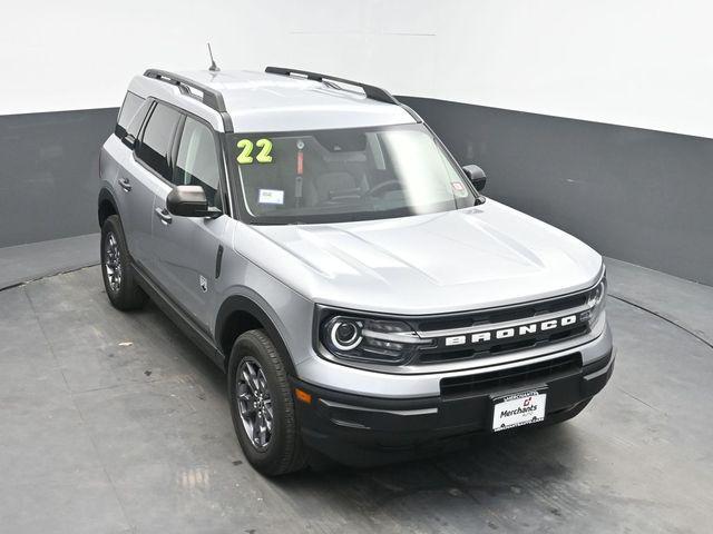 Photo of 2022 Iconic Silver Metallic Ford Bronco Sport