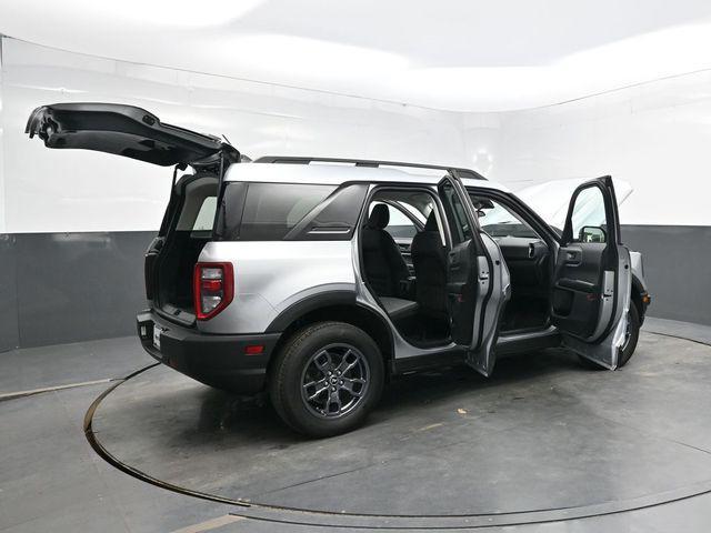Photo of 2022 Iconic Silver Metallic Ford Bronco Sport