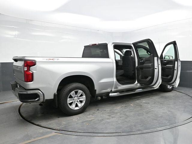 Photo of 2020 Silver Ice Metallic Chevrolet Silverado 1500