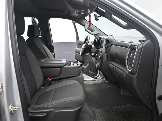 Photo of 2020 Silver Ice Metallic Chevrolet Silverado 1500