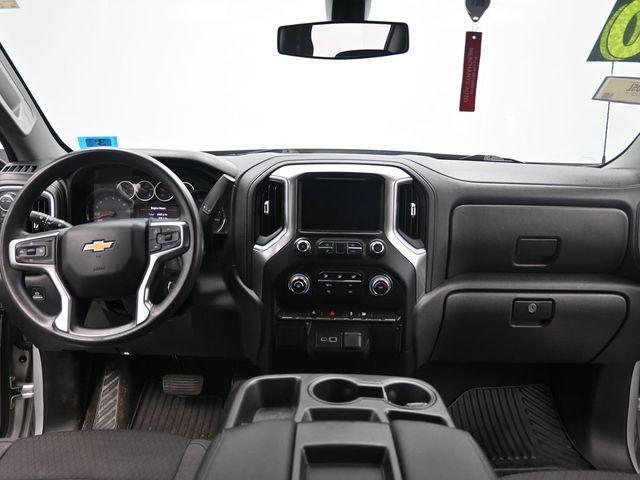 Photo of 2020 Silver Ice Metallic Chevrolet Silverado 1500