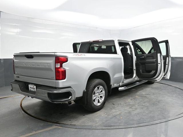 Photo of 2020 Silver Ice Metallic Chevrolet Silverado 1500