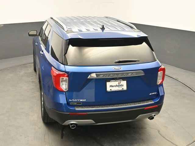 Photo of 2022 Blue Metallic Ford Explorer