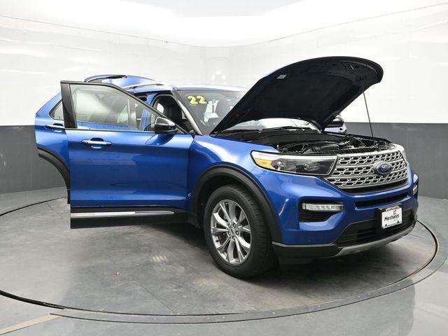Photo of 2022 Blue Metallic Ford Explorer