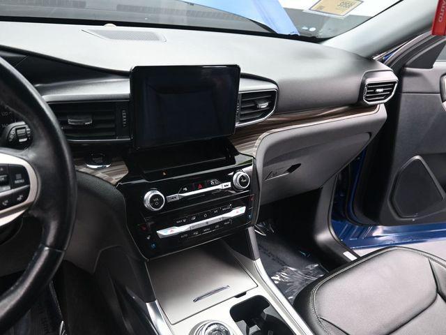 Photo of 2022 Blue Metallic Ford Explorer
