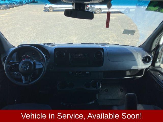 Photo of 2023 White Mercedes-Benz Sprinter 2500