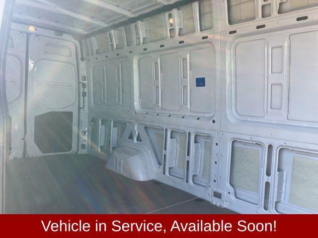 Photo of 2023 White Mercedes-Benz Sprinter 2500