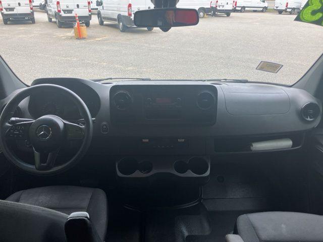 Photo of 2023 White Mercedes-Benz Sprinter 2500