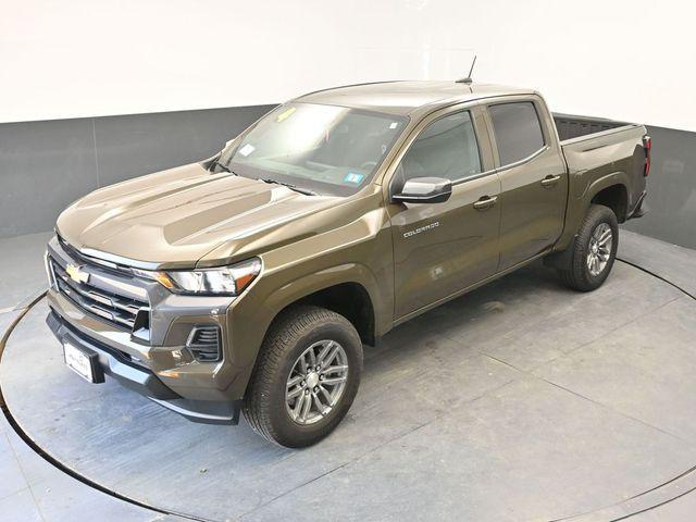Photo of 2024 Harvest Bronze Metallic Chevrolet Colorado
