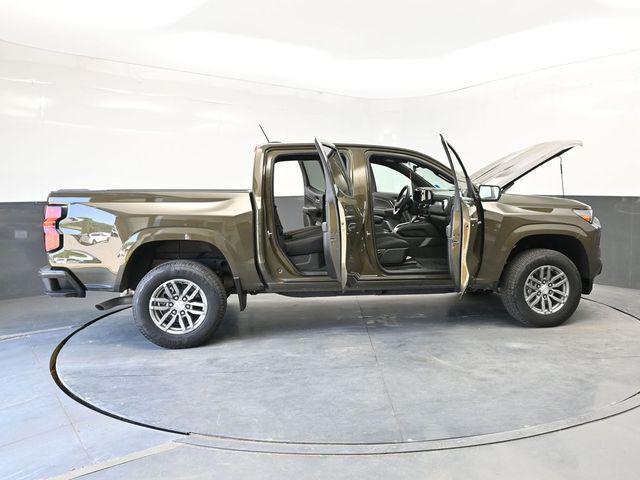 Photo of 2024 Harvest Bronze Metallic Chevrolet Colorado