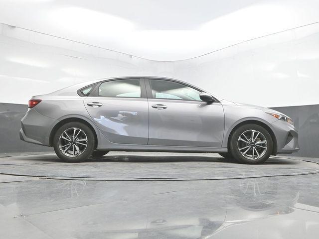 Photo of 2023 Steel Gray Kia Forte