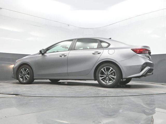 Photo of 2023 Steel Gray Kia Forte
