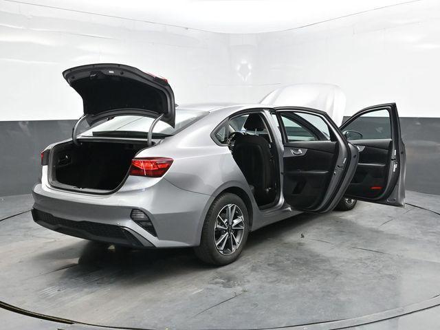 Photo of 2023 Steel Gray Kia Forte
