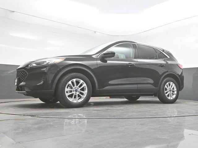 Photo of 2021 Black Metallic Ford Escape