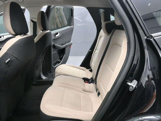 Photo of 2021 Black Metallic Ford Escape