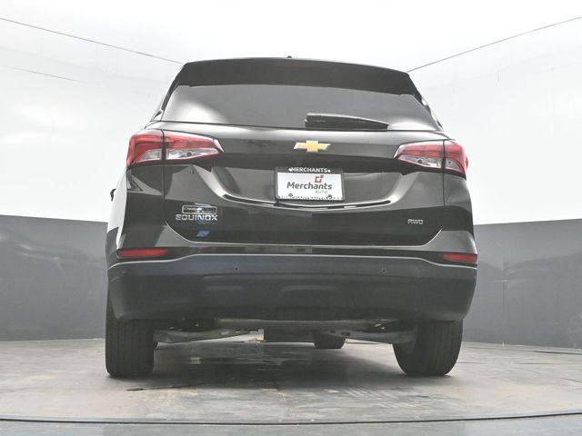 Photo of 2023 Mosaic Black Metallic Chevrolet Equinox