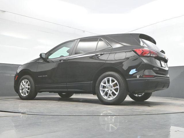 Photo of 2023 Mosaic Black Metallic Chevrolet Equinox