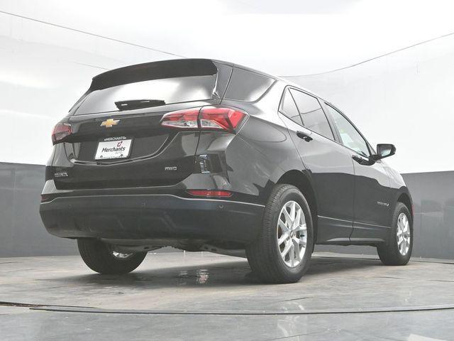 Photo of 2023 Mosaic Black Metallic Chevrolet Equinox