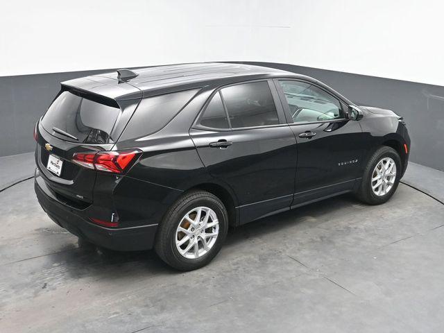 Photo of 2023 Mosaic Black Metallic Chevrolet Equinox